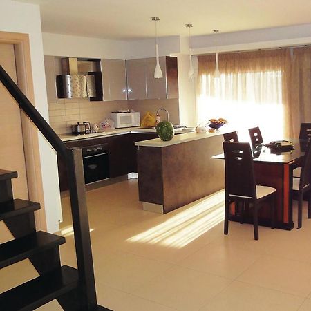 Lovely Home In Preveza With Outdoor Swimming Pool Κανάλι Εξωτερικό φωτογραφία