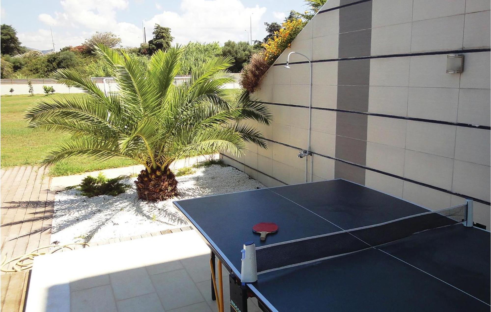 Lovely Home In Preveza With Outdoor Swimming Pool Κανάλι Εξωτερικό φωτογραφία